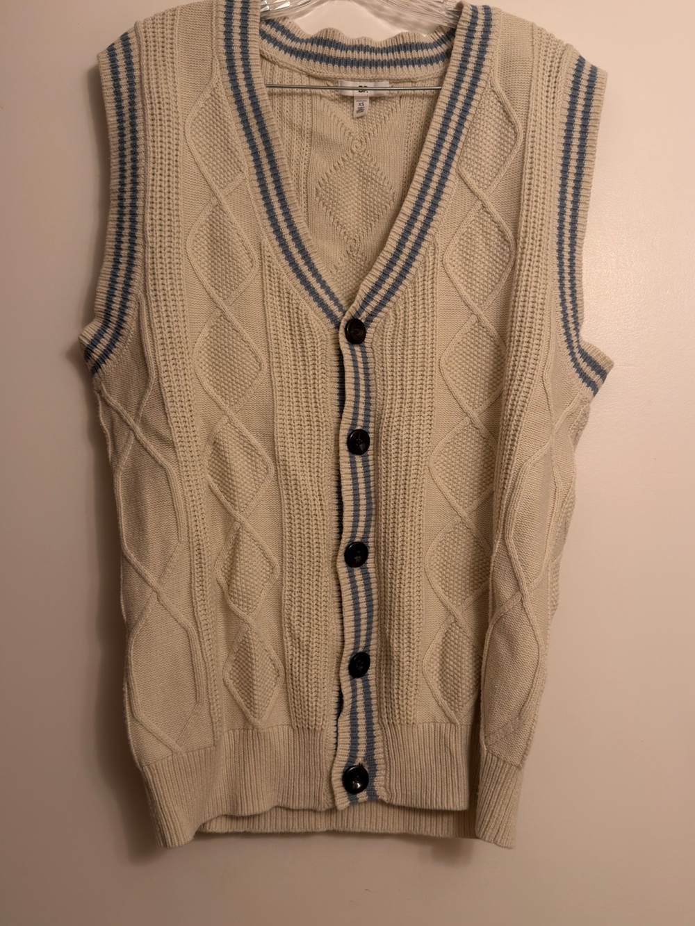 Women’s Cable Knit Button Vest - Cream with Blue Trim